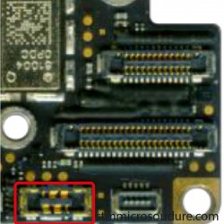Réparation connecteur FPC batterie iPhone 8